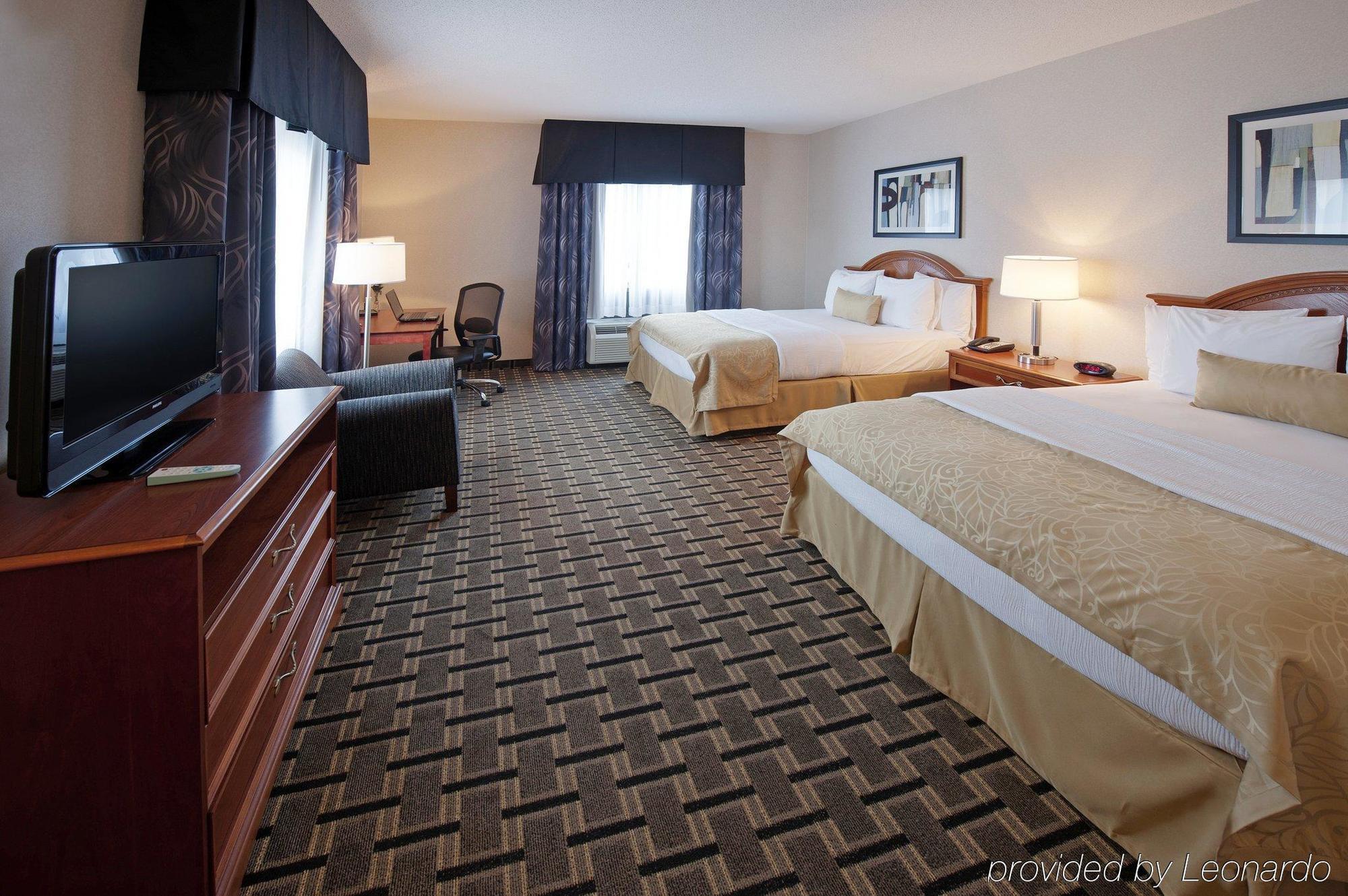 Holiday Inn Express Hotel & Suites Clearfield By Ihg Exterior foto